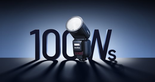 Godox V100 camera flash