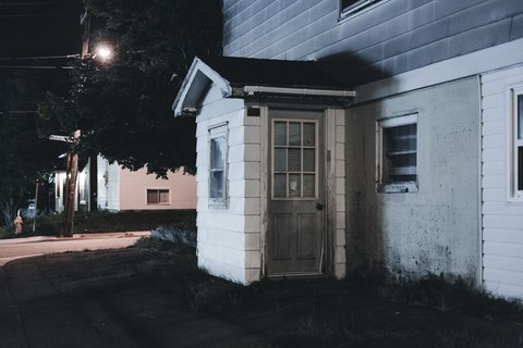House exterior at night suited for H80f Multi night vision camera coverage House exterior at night suited for H80f Multi night vision camera coverage