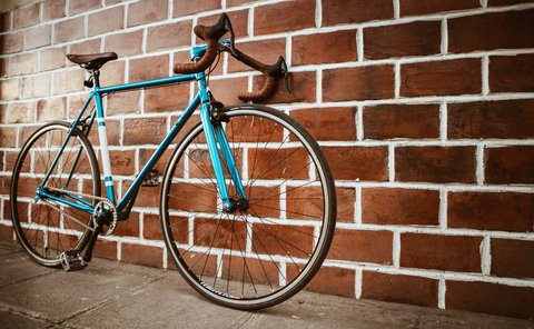 Bicycle setup similar to where an EZVIZ S2 action camera would be mounted Bicycle setup similar to where an EZVIZ S2 action camera would be mounted