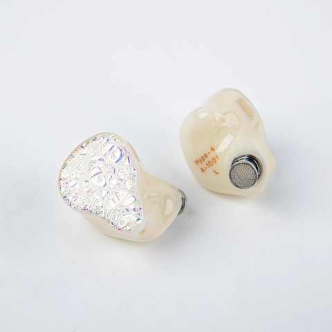 ThieAudio Hype 4 IEM faceplate detail ThieAudio Hype 4 IEM faceplate detail