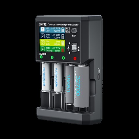 SkyRC MC5000 cylindrical battery charger and analyzer display