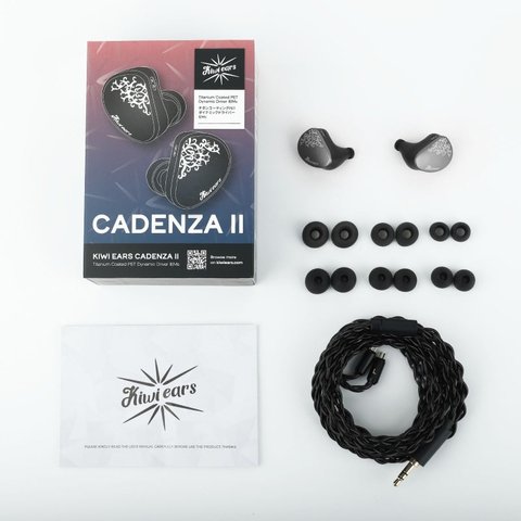 Kiwi Ears Cadenza 2 box and accessories Kiwi Ears Cadenza 2 box and accessories