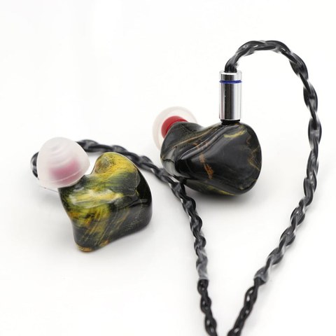 ThieAudio Legacy 9 IEM with solid wood faceplate and cable