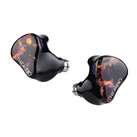 ThieAudio Oracle MKII IEM close up of faceplate design ThieAudio Oracle MKII IEM close up of faceplate design