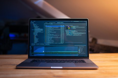 Checking device software details on a laptop before running a firmware update Checking device software details on a laptop before running a firmware update