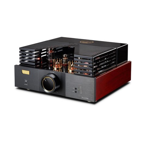 Cayin Soul 170C preamplifier tube array close-up Cayin Soul 170C preamplifier tube array close-up