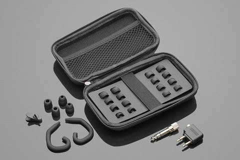 TFZ Balance 2 carrying case with eartips and accessories TFZ Balance 2 carrying case with eartips and accessories
