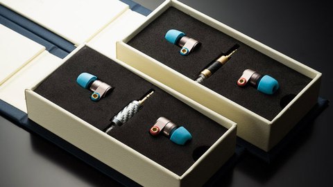 Tin HiFi T2 and T2 Pro earpieces side by side in packaging Tin HiFi T2 and T2 Pro earpieces side by side in packaging