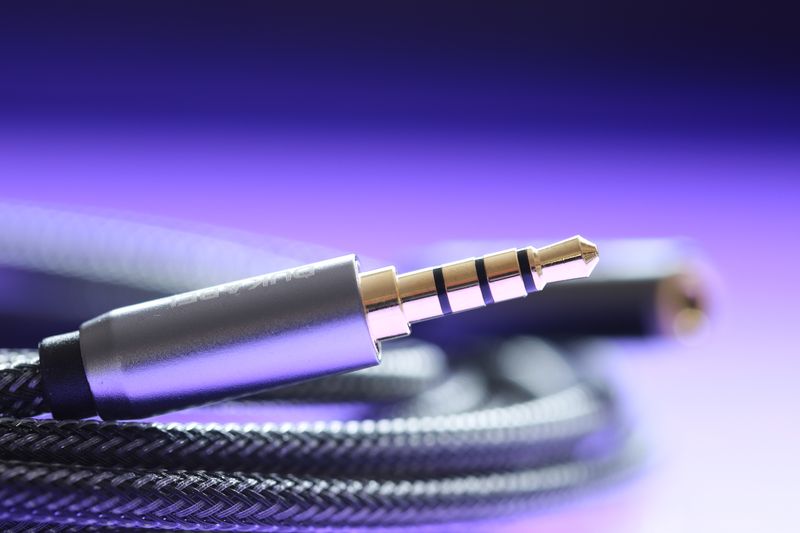 Braided in-ear monitor cable with detachable connector plug Braided in-ear monitor cable with detachable connector plug