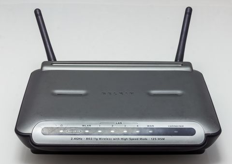 Older Belkin wireless networking device representing the same generation of hardware as the F5D7050 adapter Older Belkin wireless networking device representing the same generation of hardware as the F5D7050 adapter