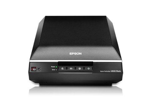 Epson Perfection V600 flatbed photo scanner viewed from the front panel Epson Perfection V600 flatbed photo scanner viewed from the front panel