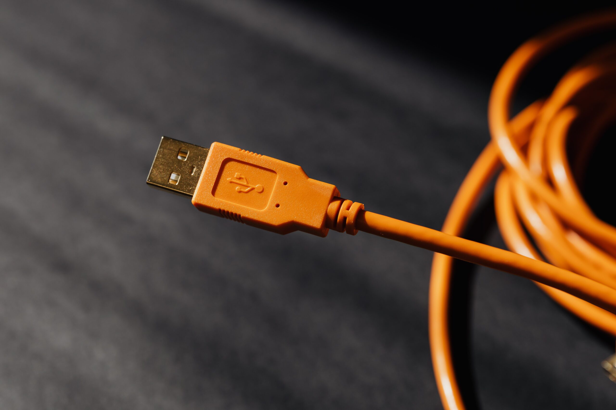 Smartphone charging with USB-C cable Smartphone charging with USB-C cable