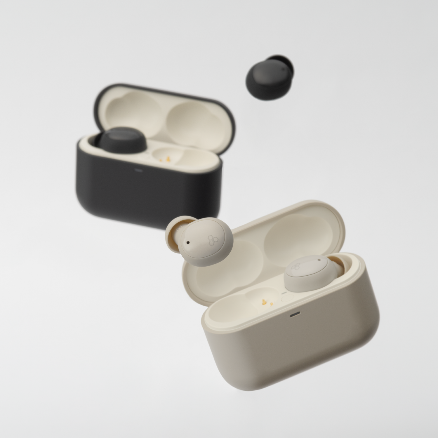 Final Audio ZE500 true wireless ASMR earbuds and charging case Final Audio ZE500 true wireless ASMR earbuds and charging case