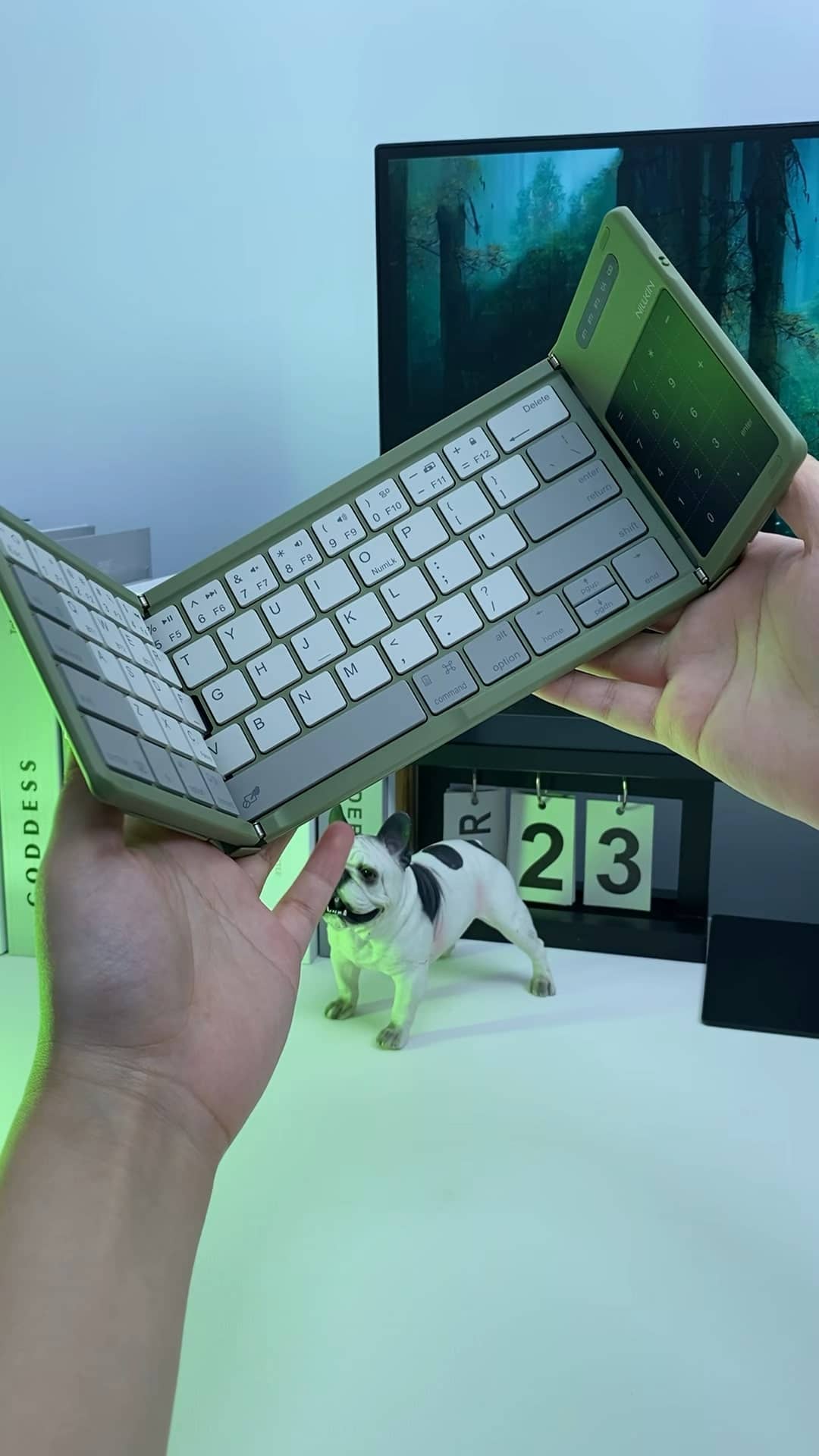 Nillkin Cube Pocket keyboard being used with tablet Nillkin Cube Pocket keyboard being used with tablet
