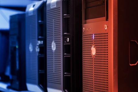 Row of desktop tower PCs similar to systems using LSI MegaRAID cards Row of desktop tower PCs similar to systems using LSI MegaRAID cards
