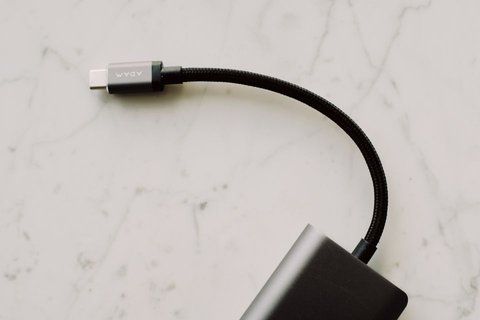Close up of a USB-C cable connector representative of the microscope data cable Close up of a USB-C cable connector representative of the microscope data cable
