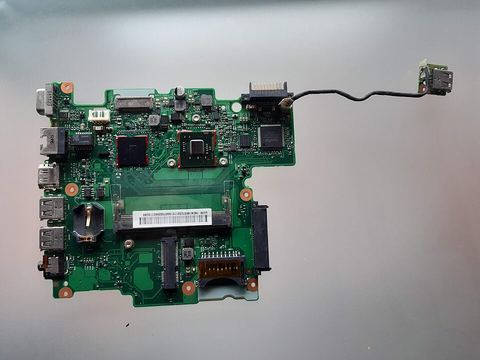 Laptop motherboard with SiS chipset and integrated ports